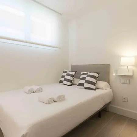 The - Preference Brunet Apartman