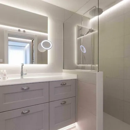 The - Preference Brunet *