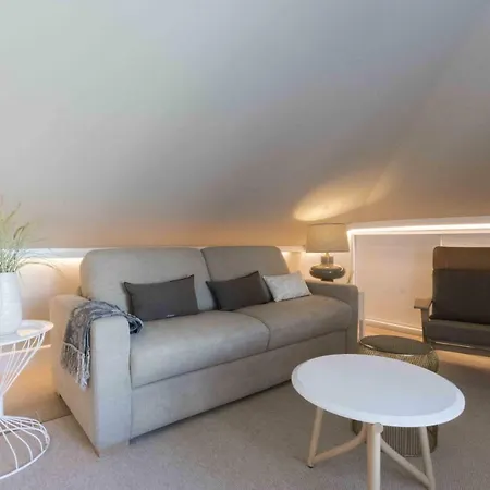 The - Preference Brunet Apartament *