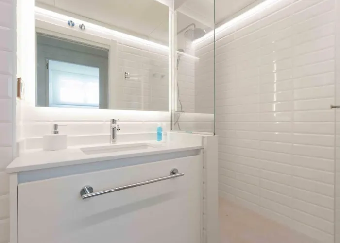 The - Preference Brunet Apartment *