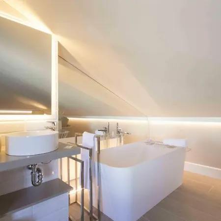 The - Preference Brunet * سان سيباستيان