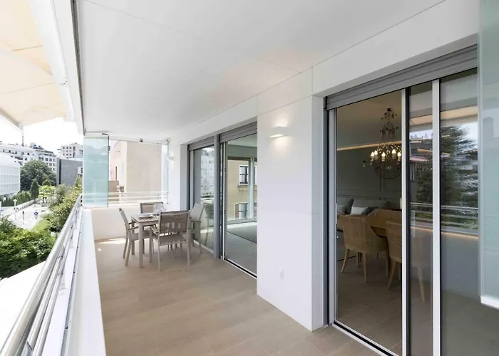 The - Preference Brunet * San Sebastián