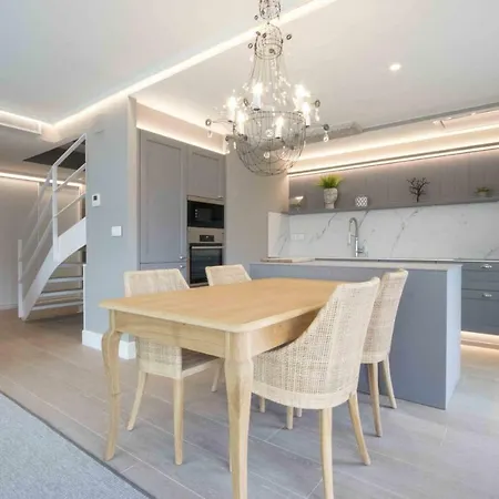 The - Preference Brunet