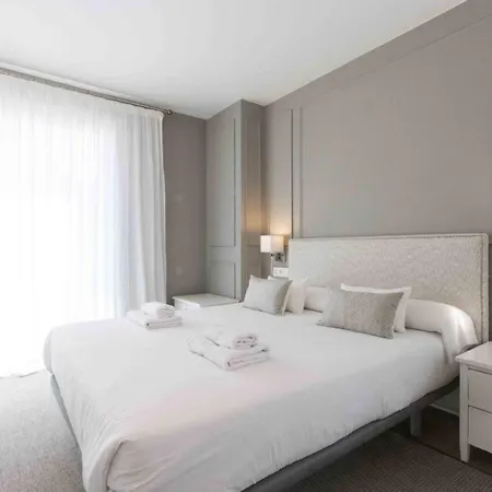 The - Preference Brunet San Sebastián